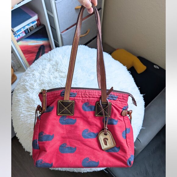 Dooney & Bourke Sport Duck Betty Bag Tote – Red with Navy Ducks, Pink Lining - Picture 1 of 13